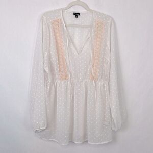 Torrid White Swiss Dot and Lace Babydoll Blouse. Size 2X.